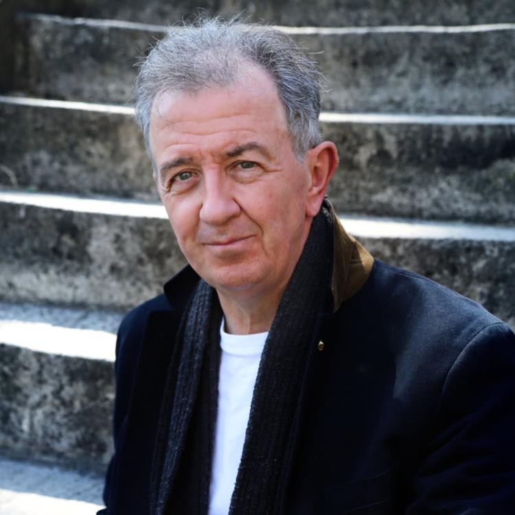 James Holmes headshot